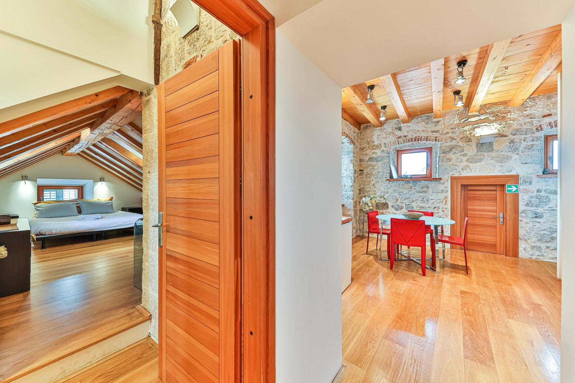 Augubio Penthouse Apartment Split Bagian luar foto